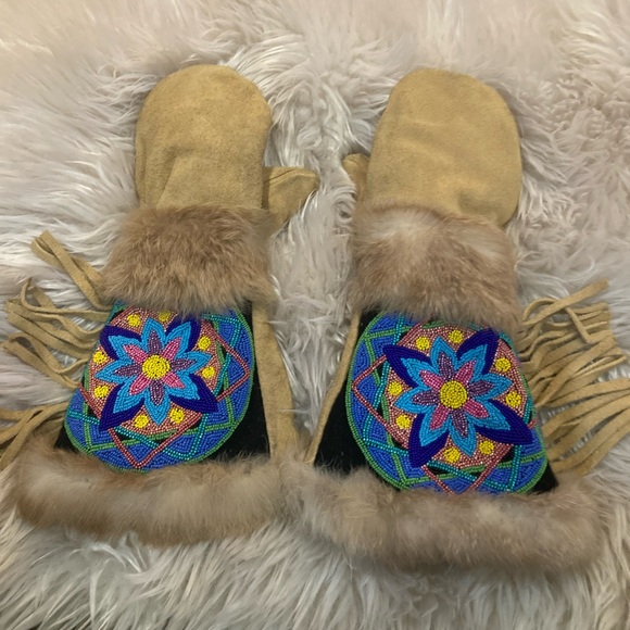 Astis Accessories - Astis Gauntlet Mittens